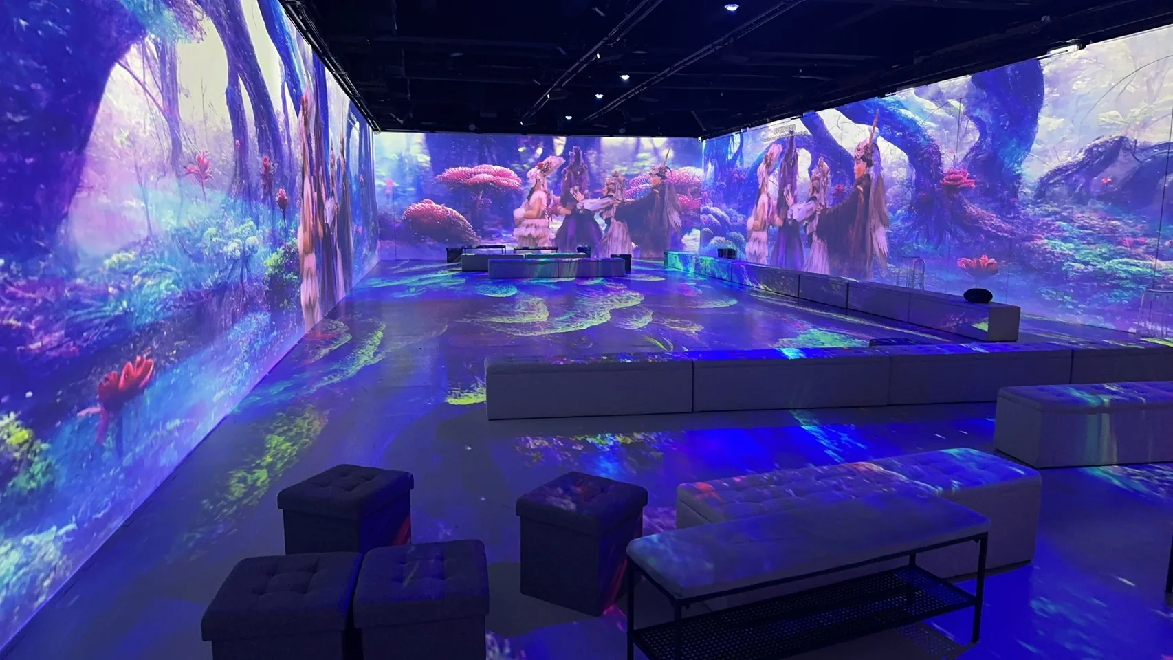 板橋放送所 360° 沉浸式投影空間